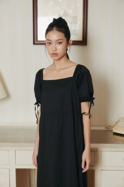 Kiko Dress Black