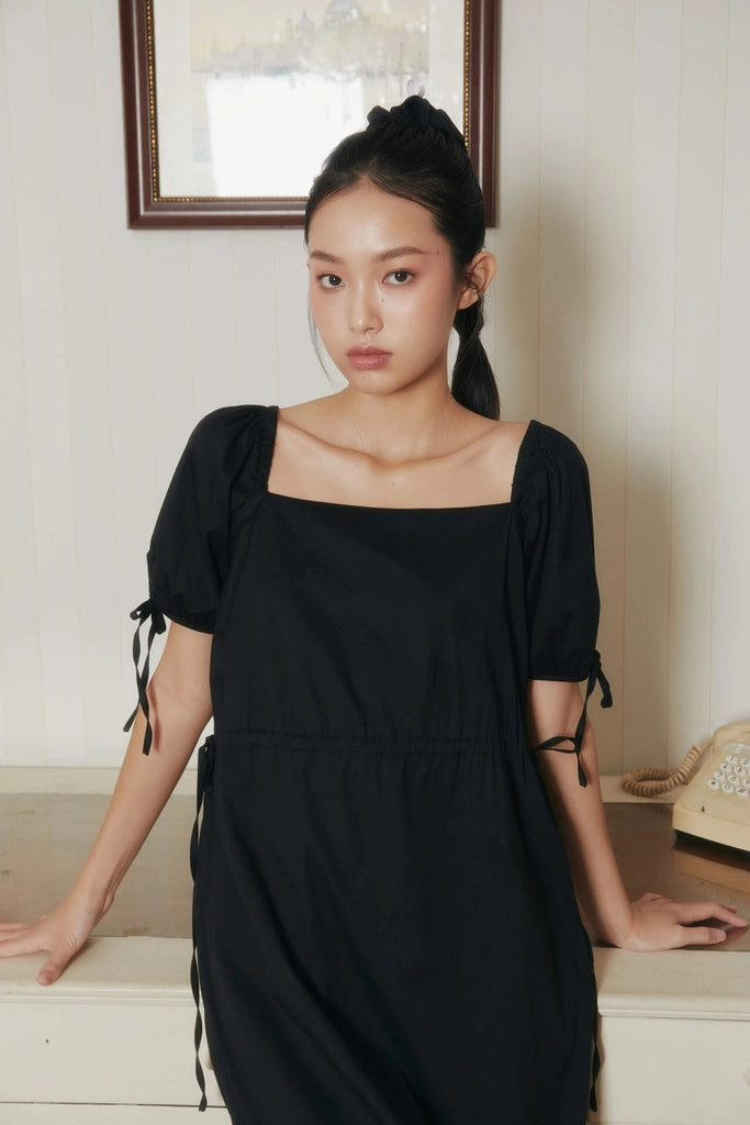 Kiko Dress Black