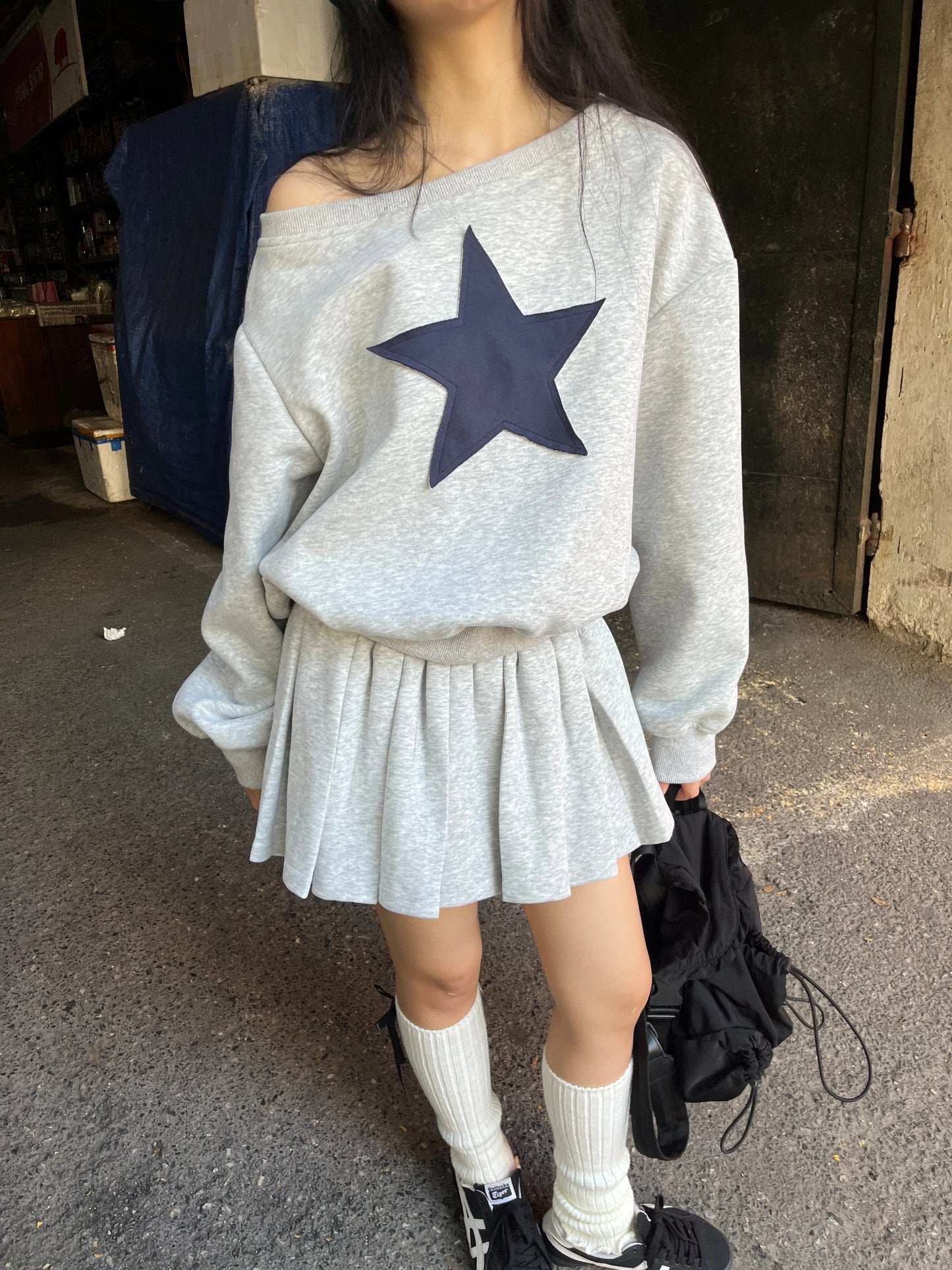 Haneul Sweatshirt
