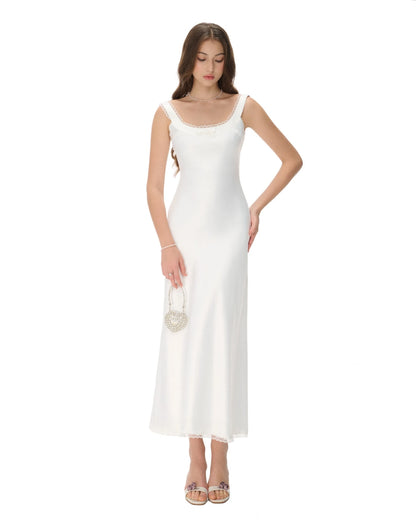 Pearl Daisy Silky Dress