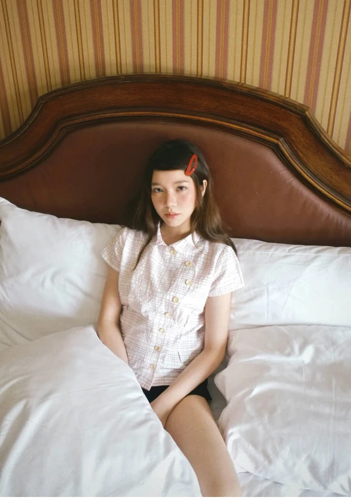 Rosie Twist Top