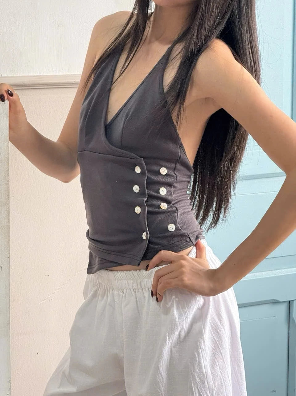 Nacre Button Halter