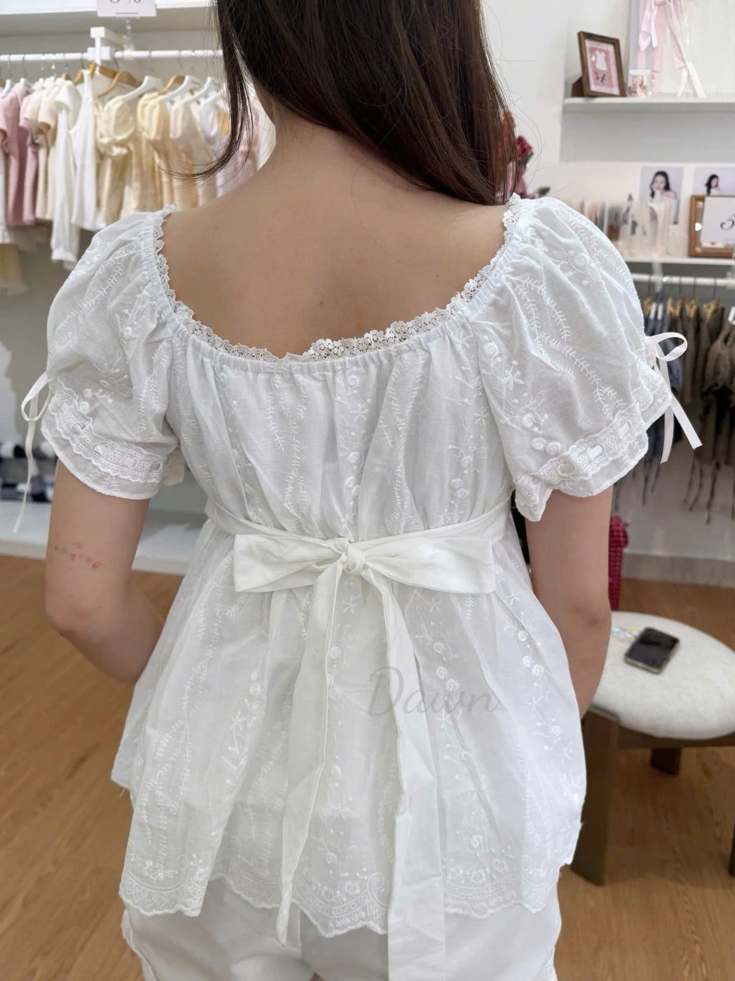 Yerin White Top